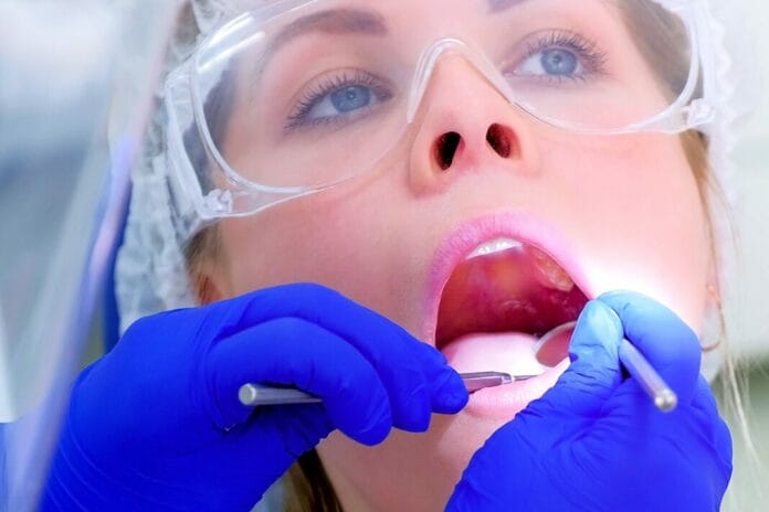 QUIZ: Test Your Extraoral and Intraoral Clinical Assessment Knowledge
