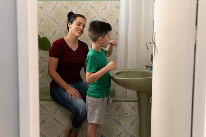 Researchers Look at Caries and Tooth Loss Effects of Brushing 3x Daily